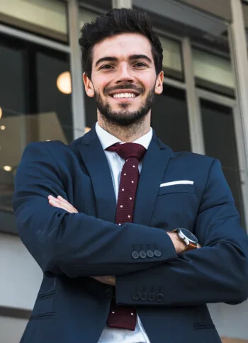 Our Financial Experts The Team  Member Solution. - 英超直播